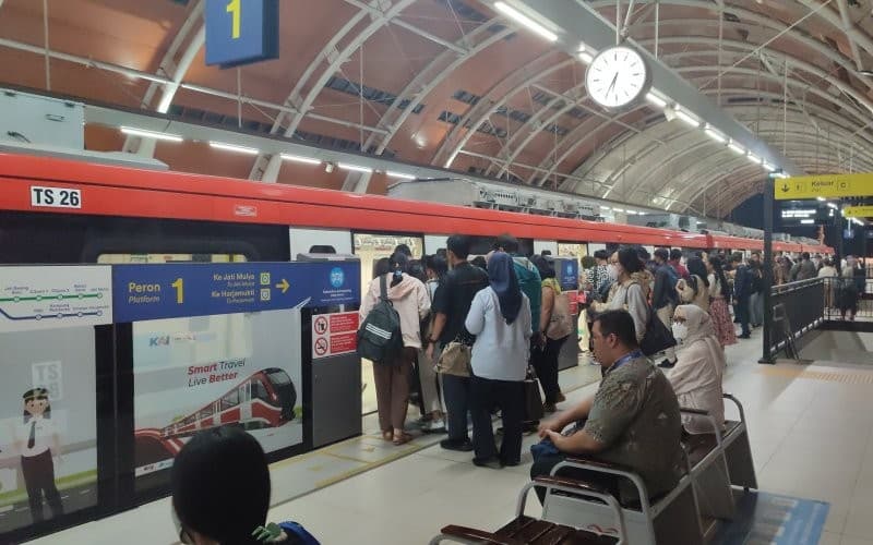 Penumpang Whoosh dan LRT Jabodebek Meningkat Pasca-Kecelakaan KRL di Bekasi Timur