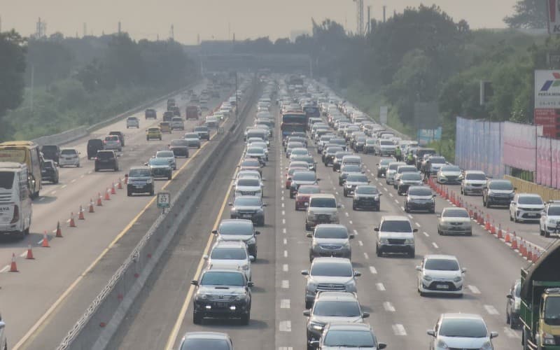 Kendaraan Keluar Jabotabek Masih Tinggi, Naik 57 Persen dari Lalu Lintas Normal