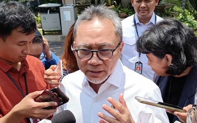 Zulhas Desak 32 Gubernur dan Bupati Kebut Pembangunan Proyek Pembangkit Sampah Jadi Listrik