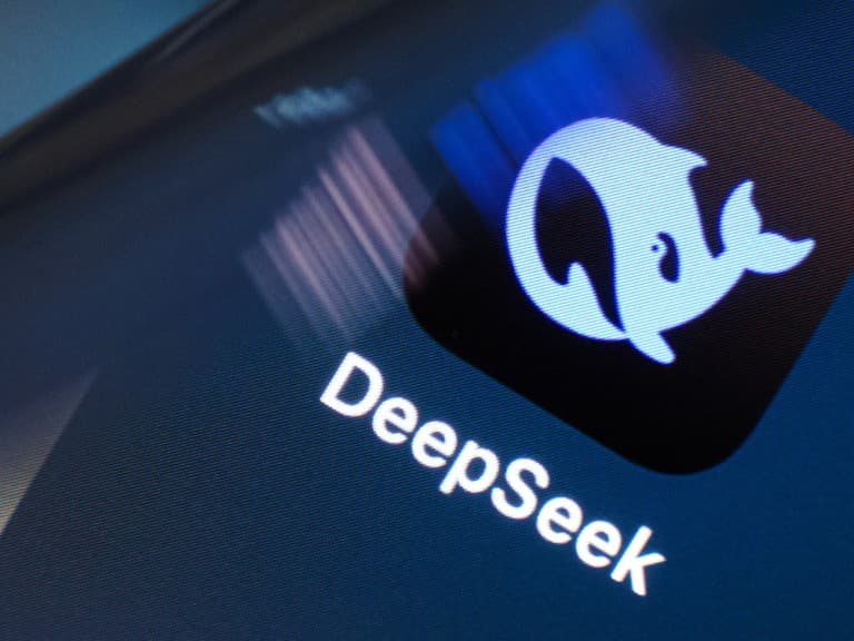 OpenAI Tuduh DeepSeek Jiplak Model AI Buatan AS