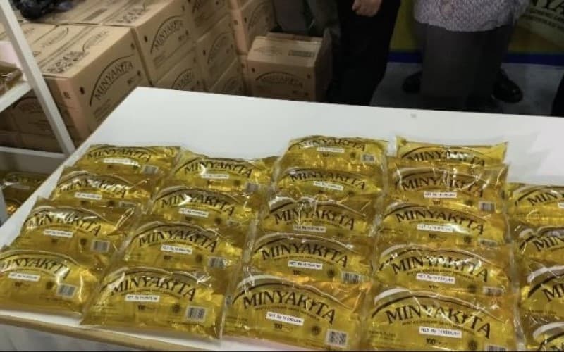 MinyakKita Dijual di Atas Harga Eceran, Mentan Minta Diproses Hukum