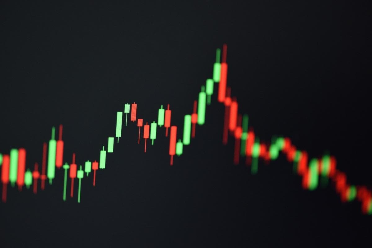 Saham Empat Bank Besar Jadi Sasaran Jual Asing saat IHSG Turun 5,9 Persen