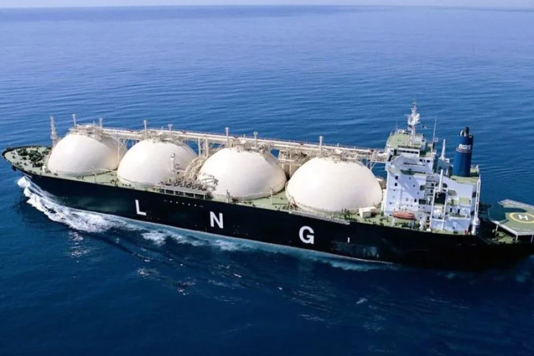 Qatar Stop Total Produksi LNG Imbas Penutupan Selat Hormuz