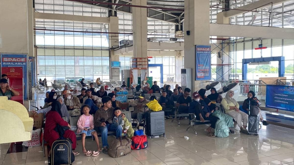 Puncak Arus Balik Nataru di Terminal Terpadu Pulo Gebang Diproyeksi Malam Ini hingga Besok