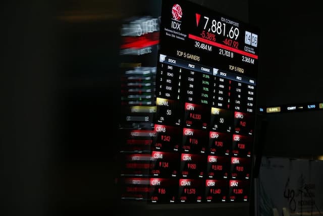 Demutualisasi BEI Belum Jalan, OJK Menanti Payung Hukum Peraturan Pemerintah