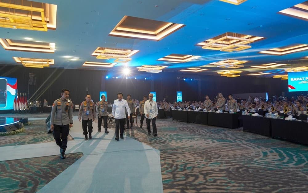 Menko Polkam Minta TNI-Polri Pulihkan Situasi Usai Penembakan Smart Air 