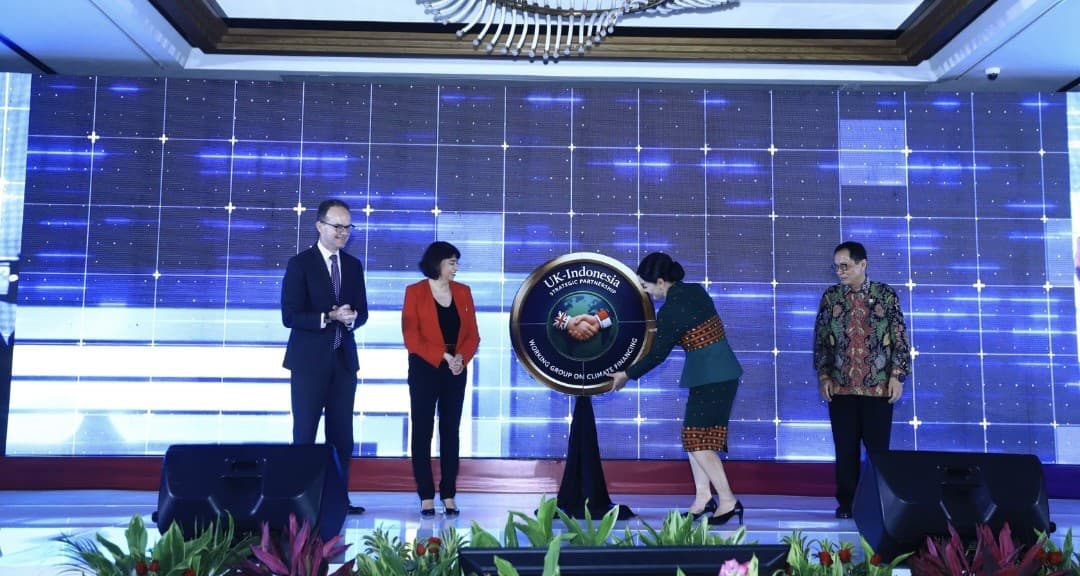 OJK dan Perbankan Perkuat Ketahanan Risiko Iklim