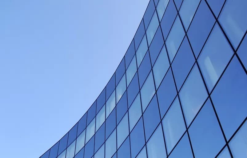 S&P Ingatkan Tekanan Fiskal, Prospek Peringkat Indonesia Dibayangi Risiko