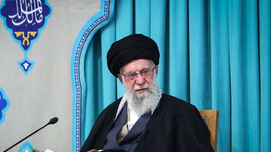 Iran Konfirmasi Pemimpin Tertinggi Ayatollah Ali Khamenei Tewas usai Serangan AS dan Israel