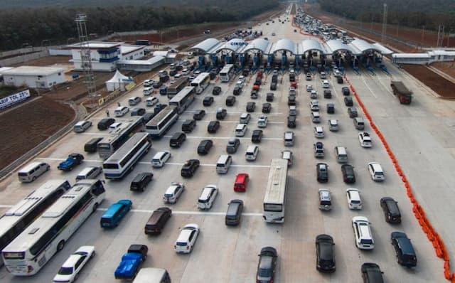 1,9 Juta Kendaraan Kembali ke Jabotabek, Jasa Marga Imbau Manfaatkan Diskon Tol 30 Persen