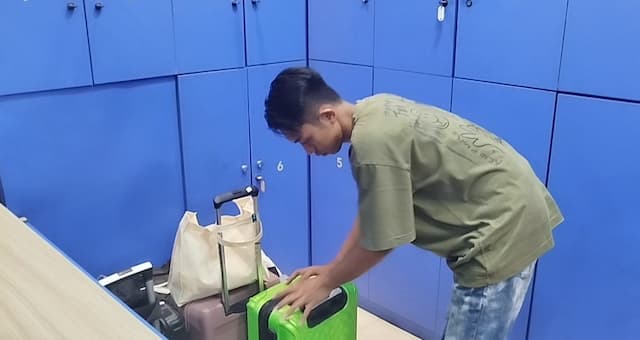 Jasa Penitipan Barang Naik 50 Persen di Stasiun Pasar Senen