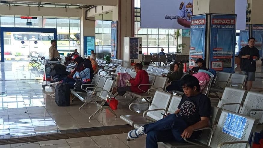 Arus Balik Dimulai, 1.401 Pemudik Tiba di Terminal Pulogebang