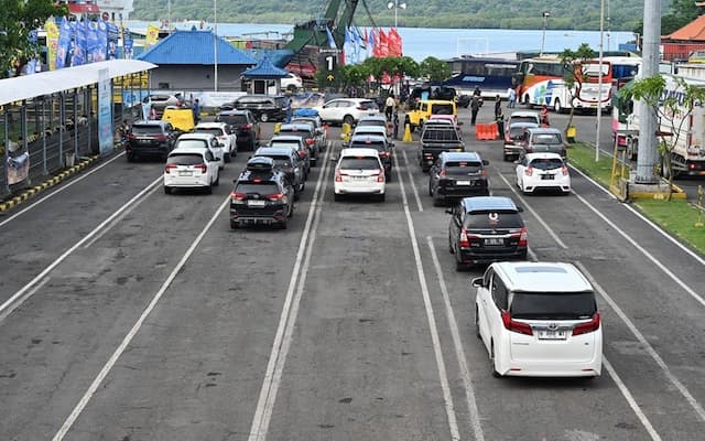 Kemenhub Minta Waspadai Puncak Arus Balik Lebaran di Tol hingga Pelabuhan