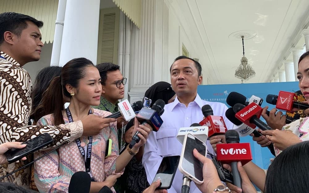 Mensesneg Beberkan Alasan Prabowo Kumpulkan Menteri dan Pejabat di Istana Negara Mensesneg Beberkan Alasan Prabowo Kumpulkan Menteri dan Pejabat di Istana Negara