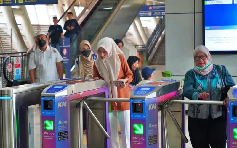 Pengguna LRT Jabodebek Turun 10 Persen Imbas Kebijakan WFH ASN
