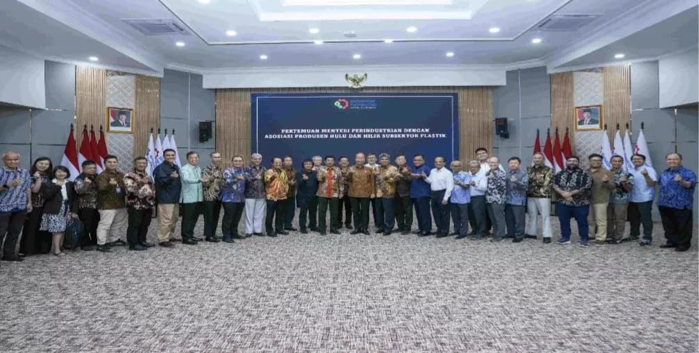 Kumpulkan Industri Hulu-Hilir Plastik, Menperin Jaga Stabilitas Pasokan di Tengah Dinamika Geopoliti