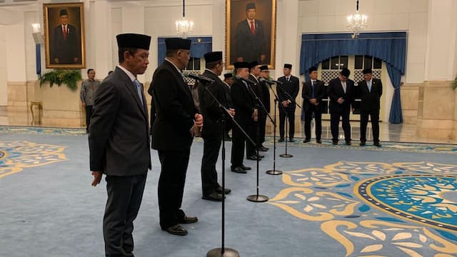 Prabowo Reshuffle Kabinet, Dudung Dilantik Jadi KSP dan Qodari Kepala Bakom