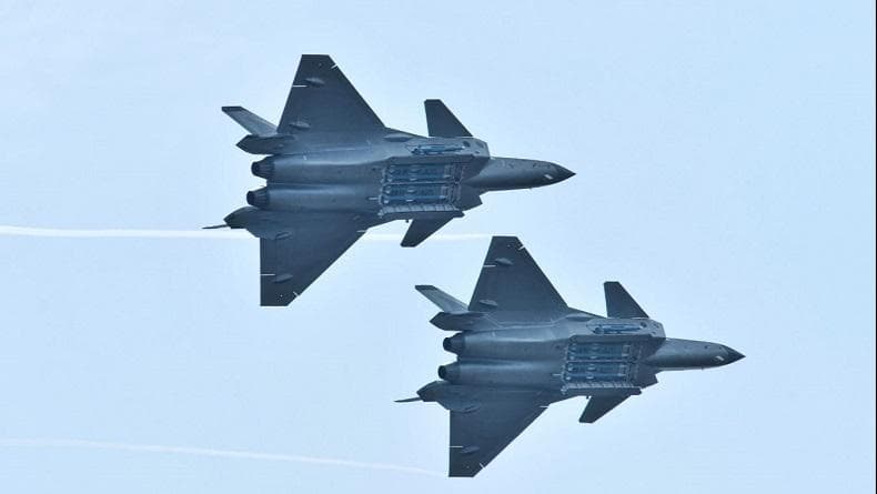 China Tiba-Tiba Tutup Wilayah Udara Lepas Pantai 40 Hari, Latihan Serang Taiwan?