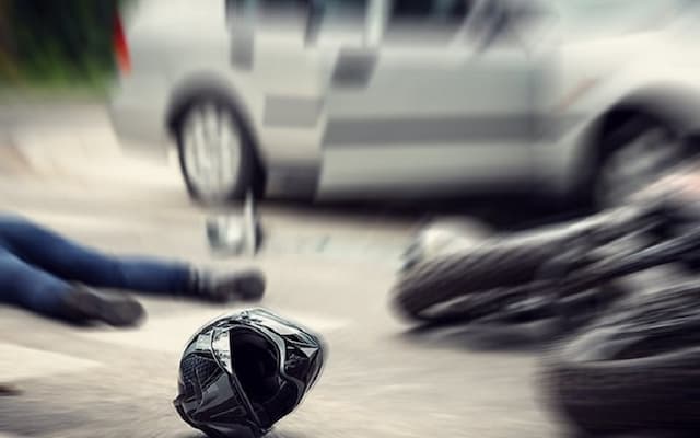 2 Motor Tabrakan di Karawang, 1 Orang Tewas 1 Luka Parah