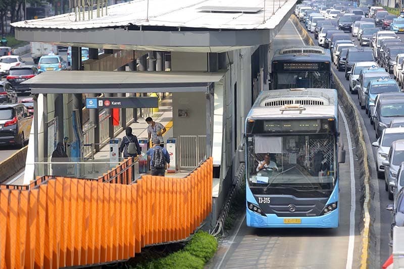 Transjakarta Tambah Armada dan Jam Operasional saat Arus Balik Lebaran