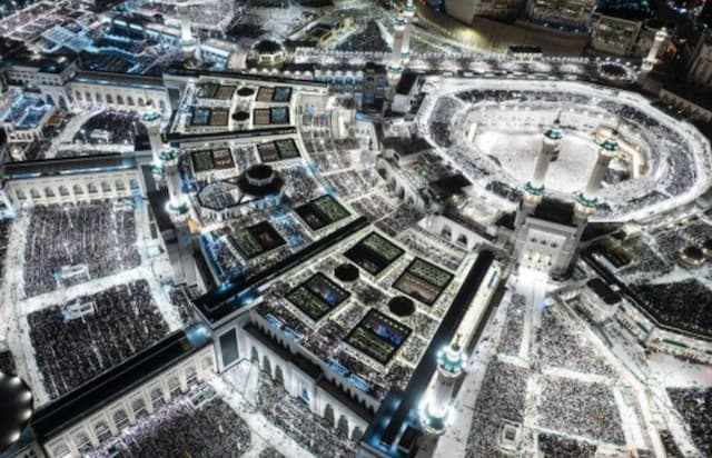 Iran Kirim 30.000 Jemaah Haji di Tengah Konflik, Puji Layanan Arab Saudi