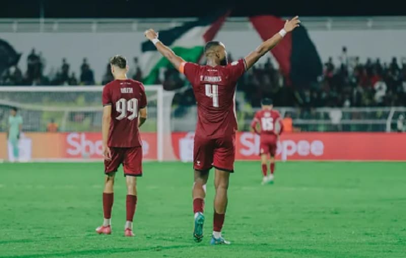 Yuran Fernandes Siap Perang Lawan Bernardo Tavares di GBT, Ogah Terjebak Nostalgia