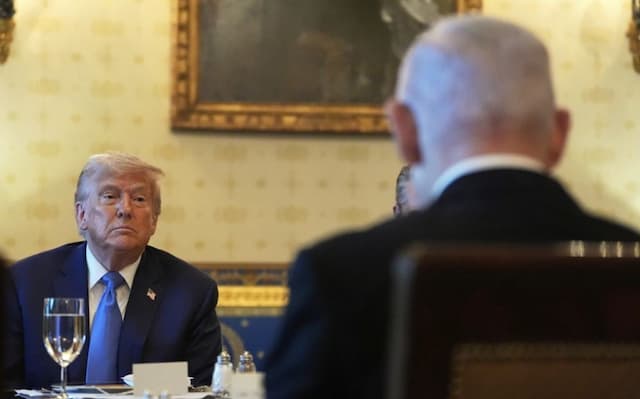 Trump Ngotot kepada Netanyahu, Negosiasi Nuklir dengan Iran Harus Berlanjut