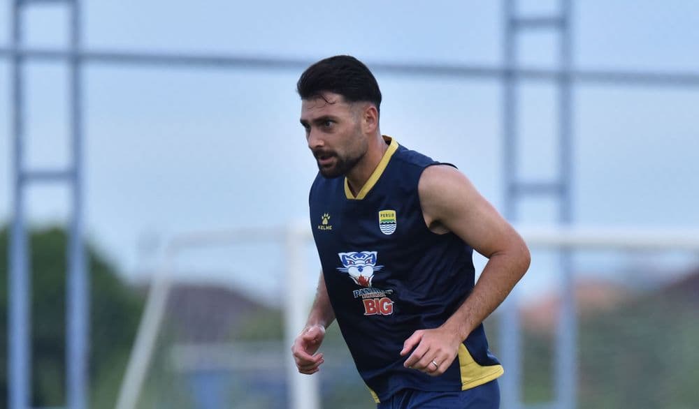 Frans Putros Janjikan Comeback Gila di GBLA! Ratchaburi FC Siaga