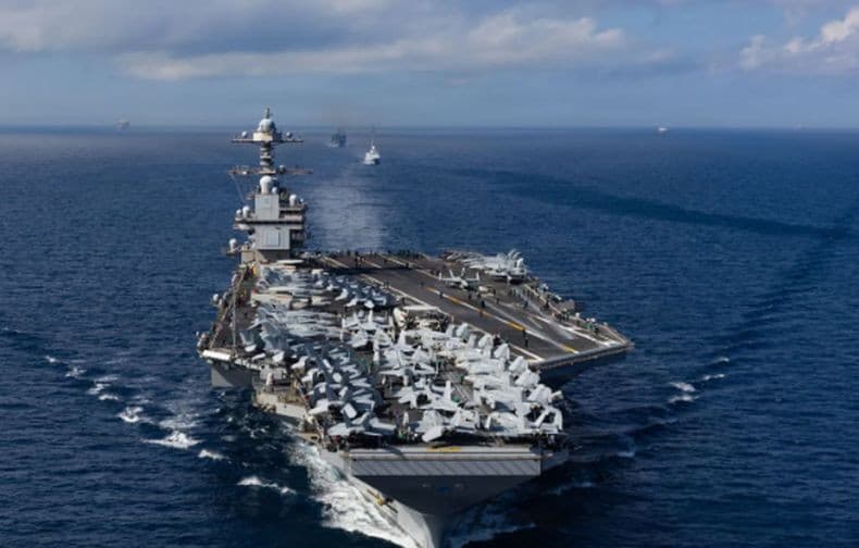 Kapal Induk AS USS Gerald Ford Terbakar saat Jalankan Misi Serang Iran