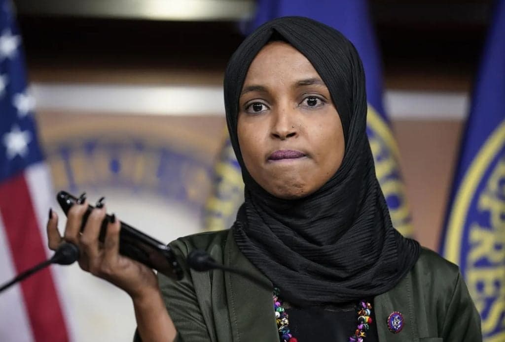 Disebut Sampah oleh Trump, Ini Jawaban Pedas Politisi Partai Demokrat Ilhan Omar