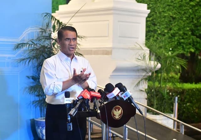 Mentan Amran Tindak Tegas 2 Produsen Minyak Goreng Naikkan Harga di Atas HET 