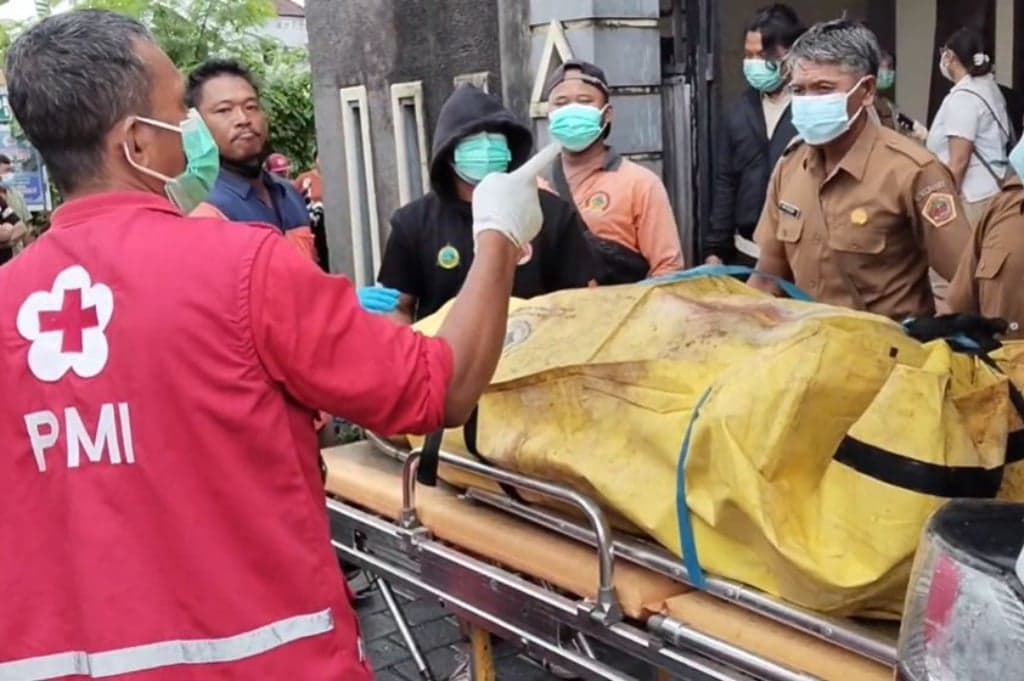 Gianyar Geger, Mayat Perempuan Tanpa Busana Ditemukan Membusuk di Kamar Kos