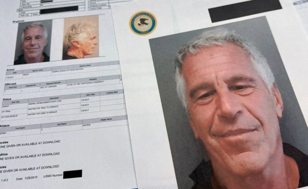 Dokumen Ungkap Penyebab Kematian Predator Seks Jeffrey Epstein Bukan Bunuh Diri, Dibunuh?