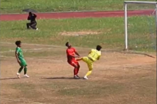 Geger! Fenomena Tendangan Kungfu Warnai Liga 4 Kalbar