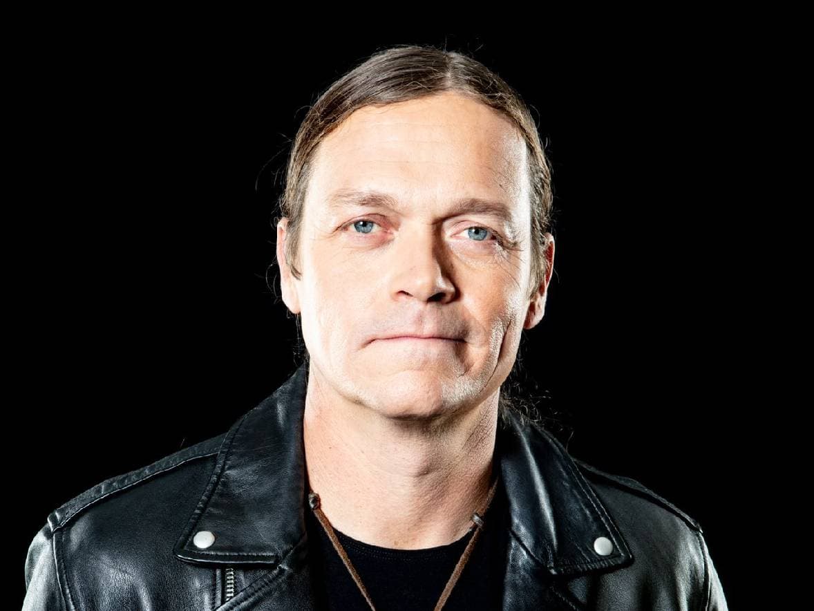 Kabar Duka, Vokalis 3 Doors Down Brad Arnold Meninggal Dunia