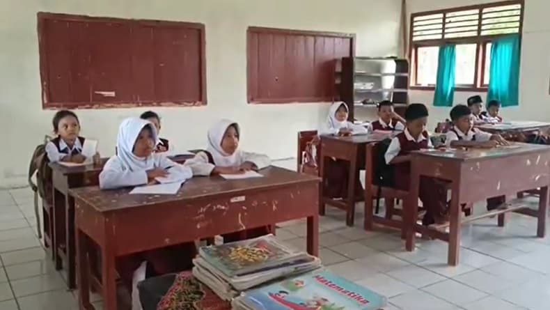 Buntut Jalan Rusak, Sejumlah Sekolah di Lampung Selatan Belum Tersentuh Program MBG