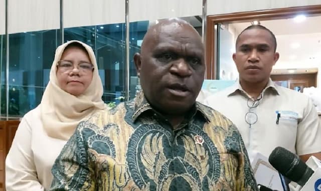 Menteri Pigai Curiga Pelaporan Feri Amsari-Ubedilah Badrun Skenario Pojokkan Pemerintah