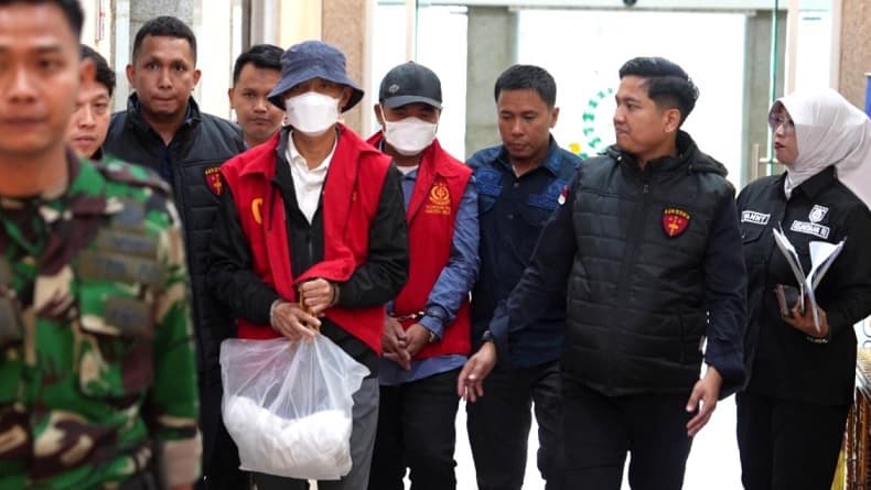 Kejati Sumsel Tahan 2 Mantan Direksi PT Semen Baturaja terkait Kasus Korupsi Distribusi Semen