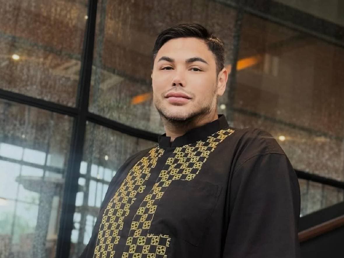 Ivan Gunawan Batal Berangkat Umrah gegara Takut Perang AS-Israel Vs Iran