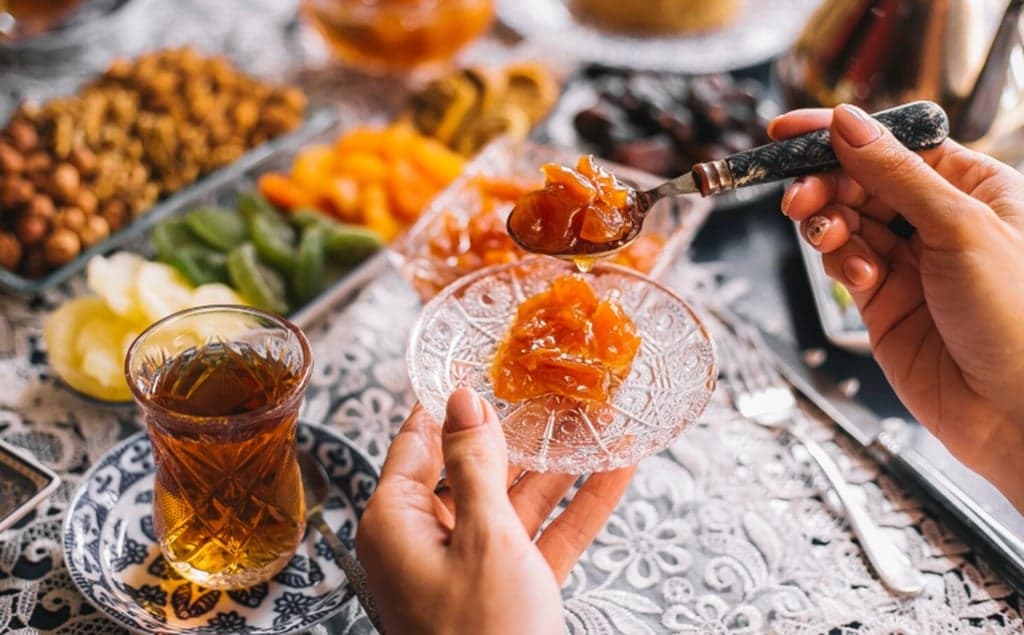 Jadwal Buka Puasa Jakarta dan Sekitarnya 10 Maret 2026 Lengkap