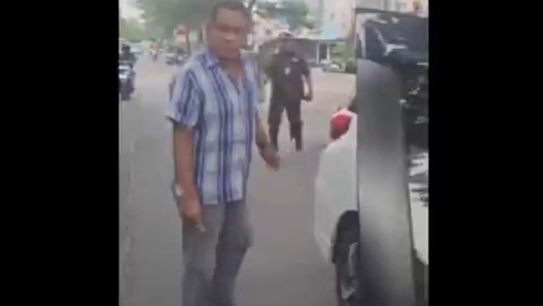 Debt Collector Tikam Debitur di Palem Semi Karawaci Tangerang, Pelaku Diburu Polisi