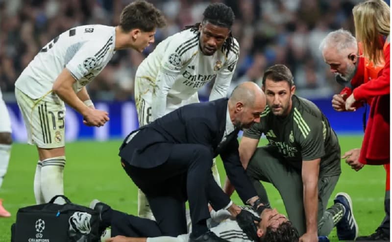 Kabar Terbaru Bek Real Madrid yang Dilarikan ke RS Pakai Penyangga Leher usai Tabrakan Horor