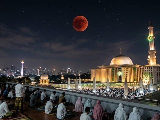 Tata Cara Shalat Gerhana Bulan Sesuai Sunnah, Lengkap Bacaan Niat dan Keutamaan