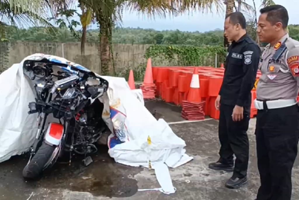 Kesaksian Warga soal Moge Tabrak Motor di Kulonprogo Tewaskan Istri Pengusaha Kesaksian Warga soal Moge Tabrak Motor di Kulonprogo Tewaskan Istri Pengusaha