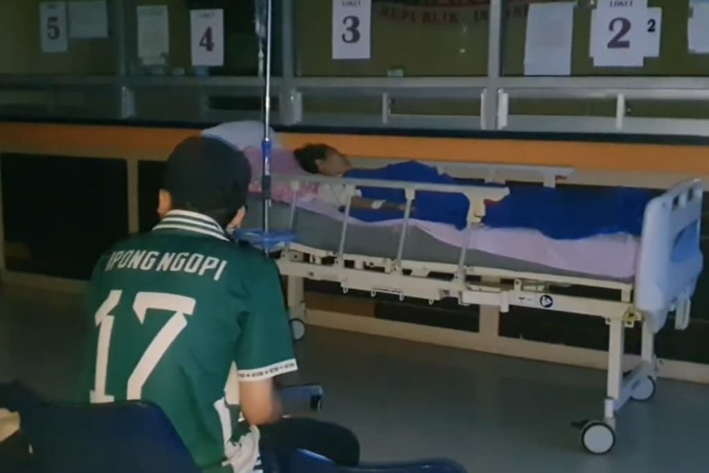 Banjir Kepung RSUD Cilegon, Pasien Dievakuasi dalam Kondisi Gelap Gulita