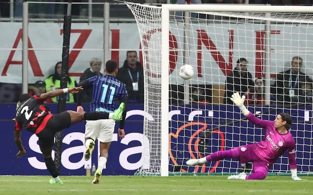 AC Milan Rajai Derby della Madonnina, Gol Tunggal Estupinan Hancurkan Inter