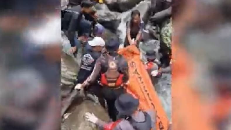 Jatuh dari Motor, Polisi di Pinrang Tewas Terseret Arus Sungai Kalijodoh