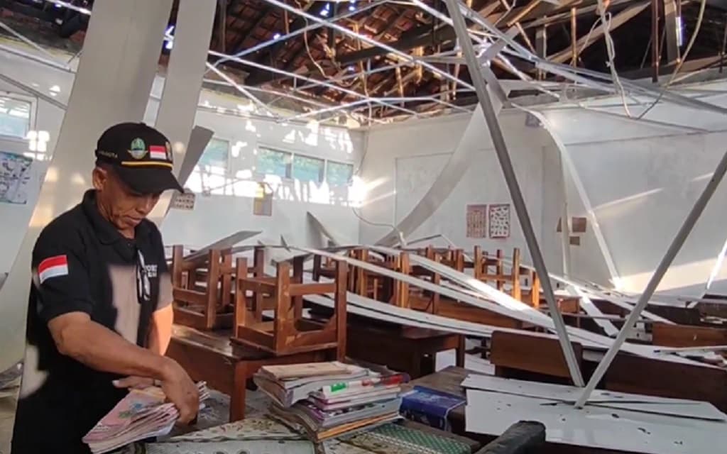 Angin Puting Beliung Terjang Cirebon, 206 Rumah dan Sekolah Rusak Berat