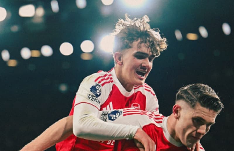 Hasil Lengkap Liga Inggris: Arsenal Jauhi Man City, Chelsea Keok