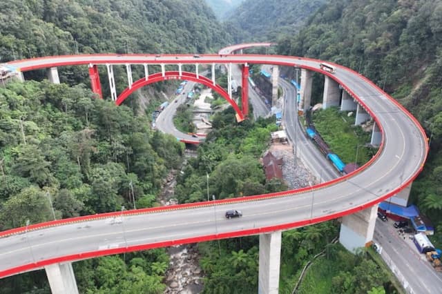 Mudik Lebaran di Sumbar, Jalur Lembah Anai dan Sitinjau Lauik Beroperasi 24 Jam
